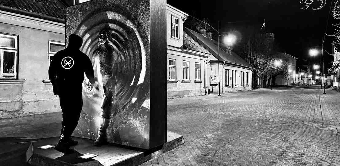 S11E04 vāka attēls